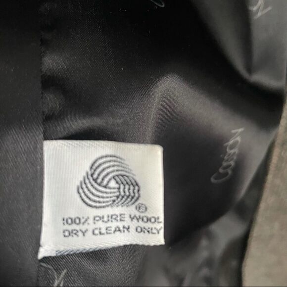 Cassidy Vintage Double Breasted Fur Collar Wool Coat - Picture 15 of 16